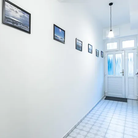 Very - Sunny - Comfy Apartamento