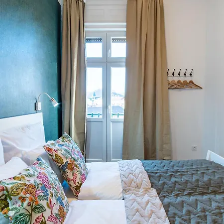 Very - Sunny - Comfy Apartamento